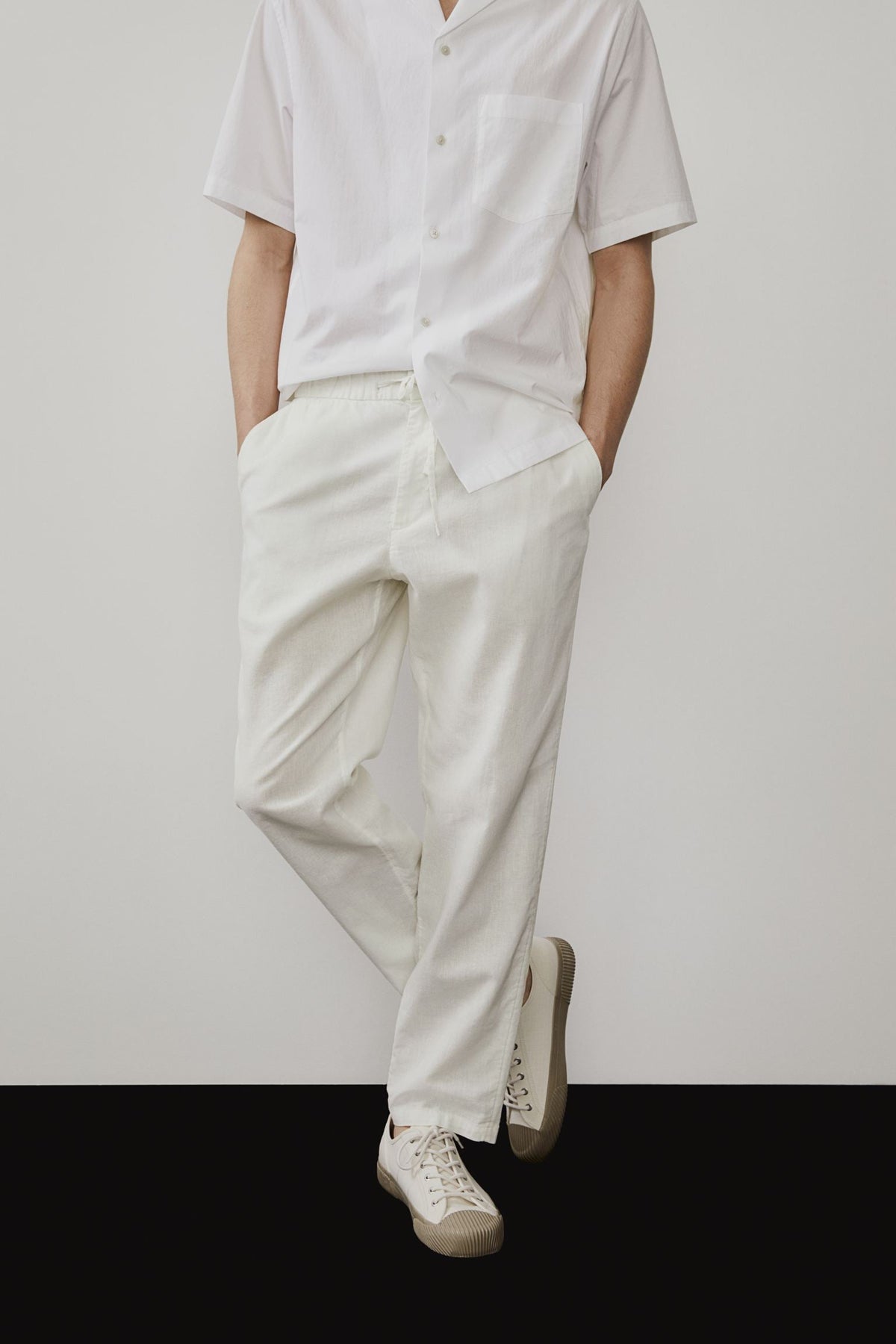 Andrés | Pantalones de Corte Relajado para Hombre con Cintura Elástica 1