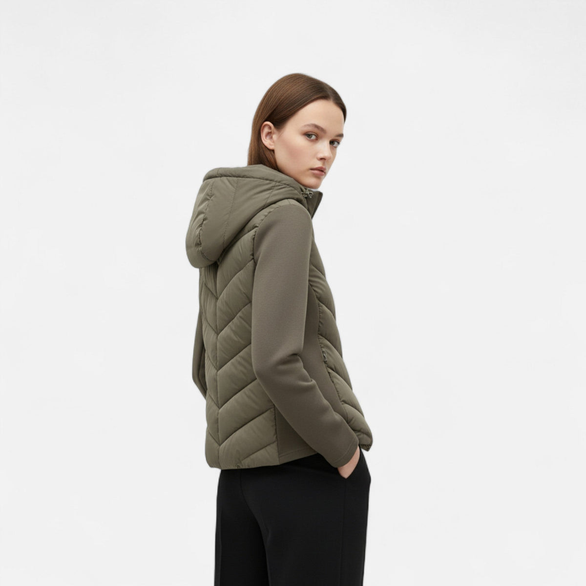 Isabella | Chaqueta de Plumas con Capucha y Patchwork para Mujer - Noa Lagos