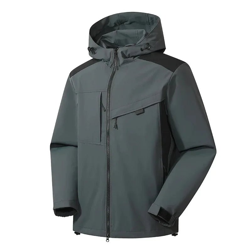 Chaqueta Kadan colgada mostrando su diseño completo