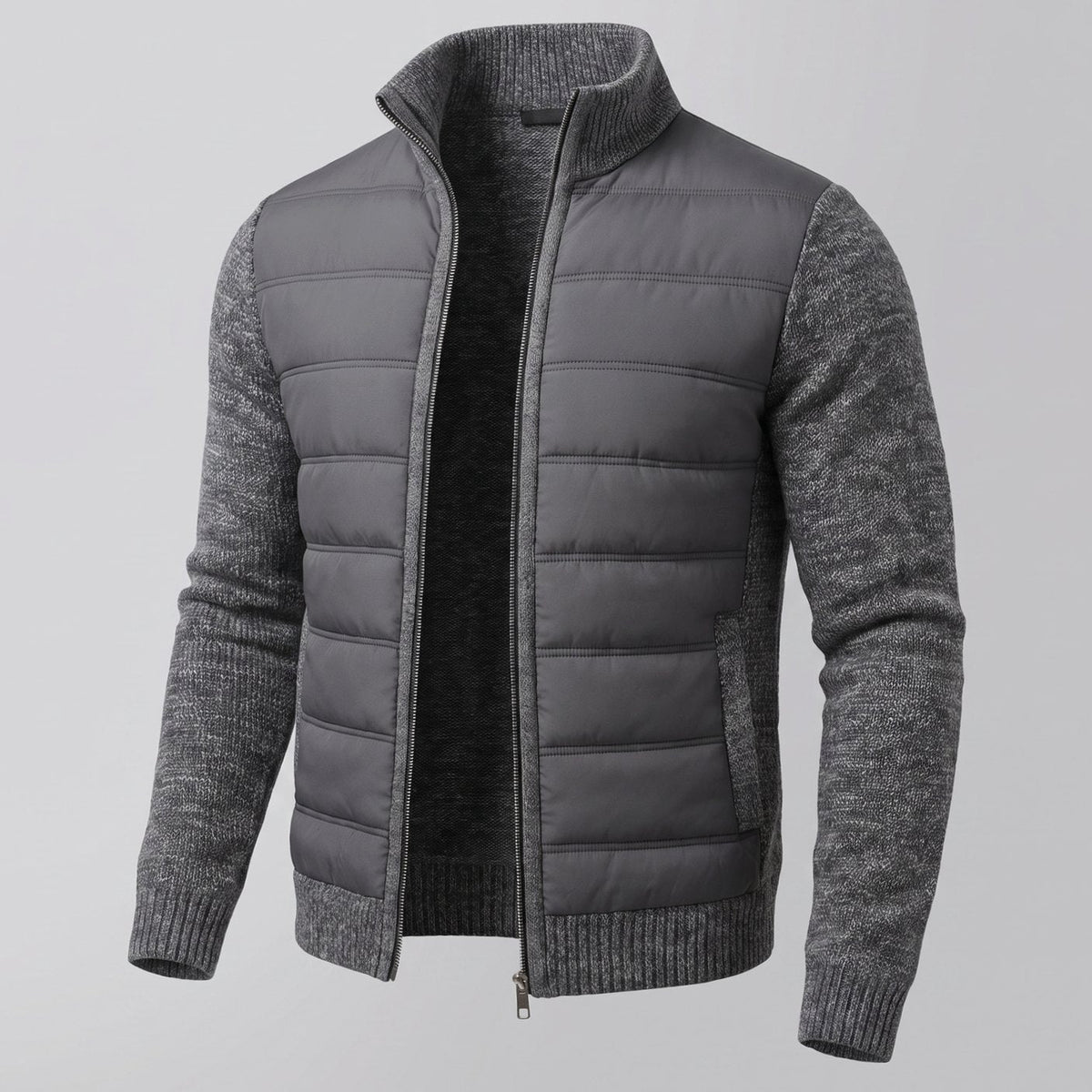 Detalle del cuerpo acolchado tipo puffer de la chaqueta MARNELLE para mujer