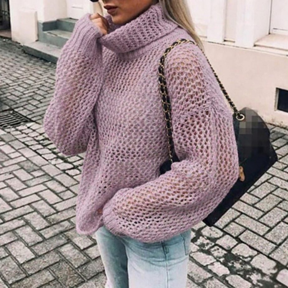 Jersey oversize de punto combinado con jeans para look casual